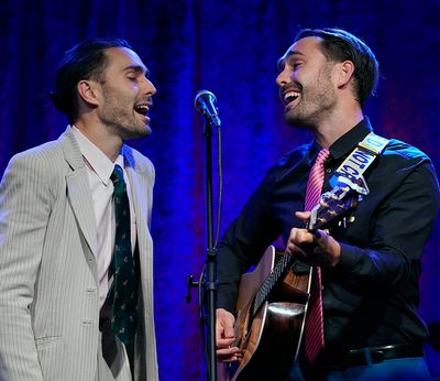 Jack & Benny Lipson
 Photo