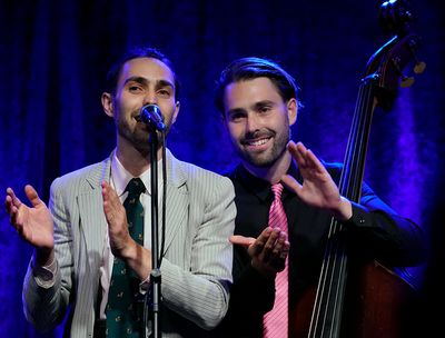 Jack & Benny Lipson
 Photo