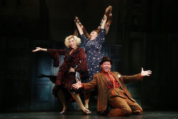 Photo/Video: Get A First Look at Karen Ziemba In ANNIE At NC Theatre — photo 5 of 13