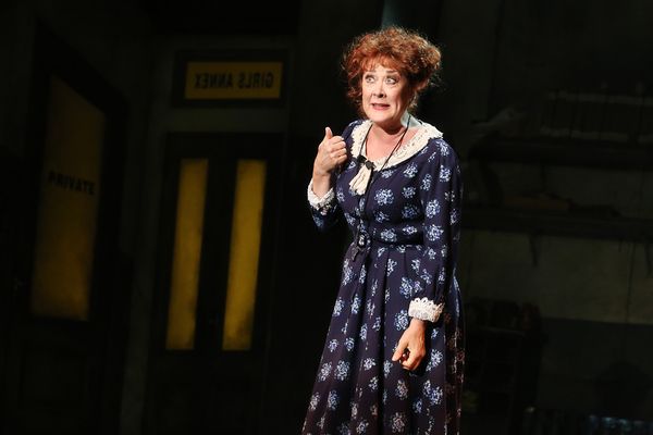 Photo/Video: Get A First Look at Karen Ziemba In ANNIE At NC Theatre — photo 9 of 13