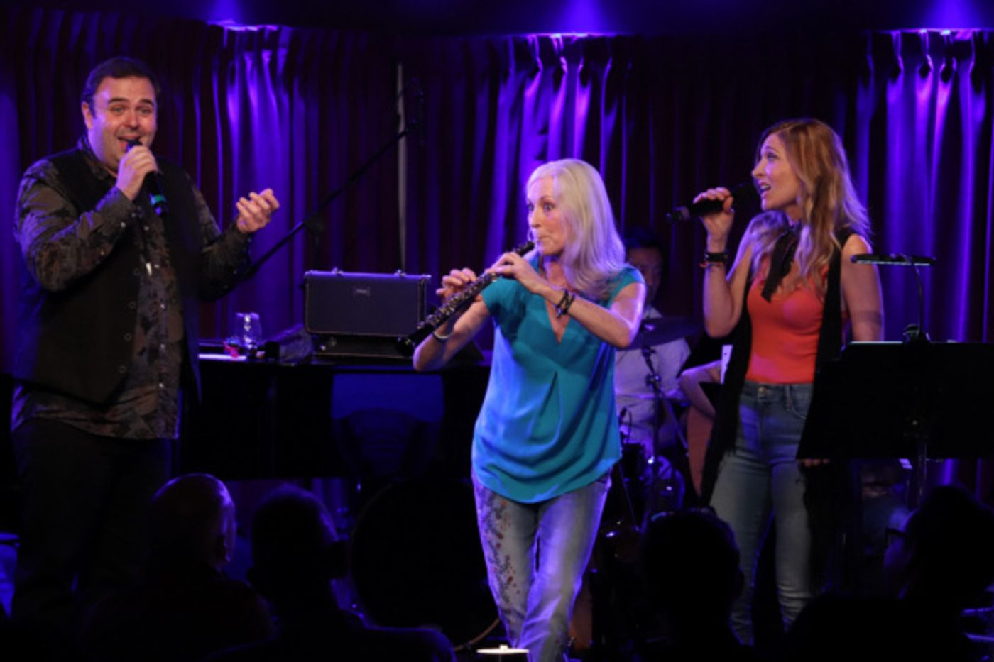 Photo Flash: Elizabeth Ward Land Debuts STILL WITHIN THE SOUND OF MY VOICE: THE SONGS OF LINDA RONSTADT At The Green Room 42  Image