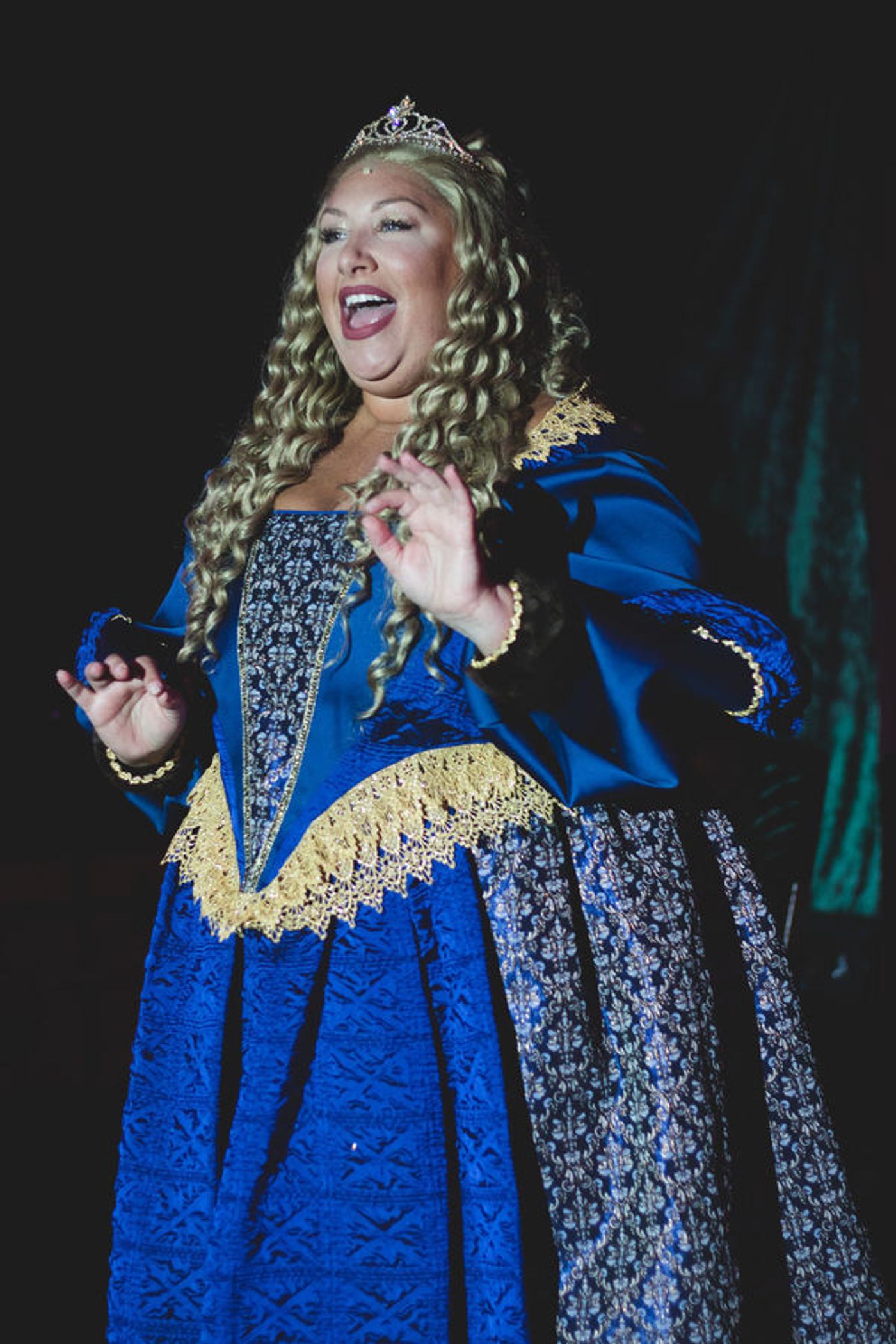 Photo Flash: Exit 82 Studio Theater Gets Go-Go-Going with HEAD OVER HEELS  Image