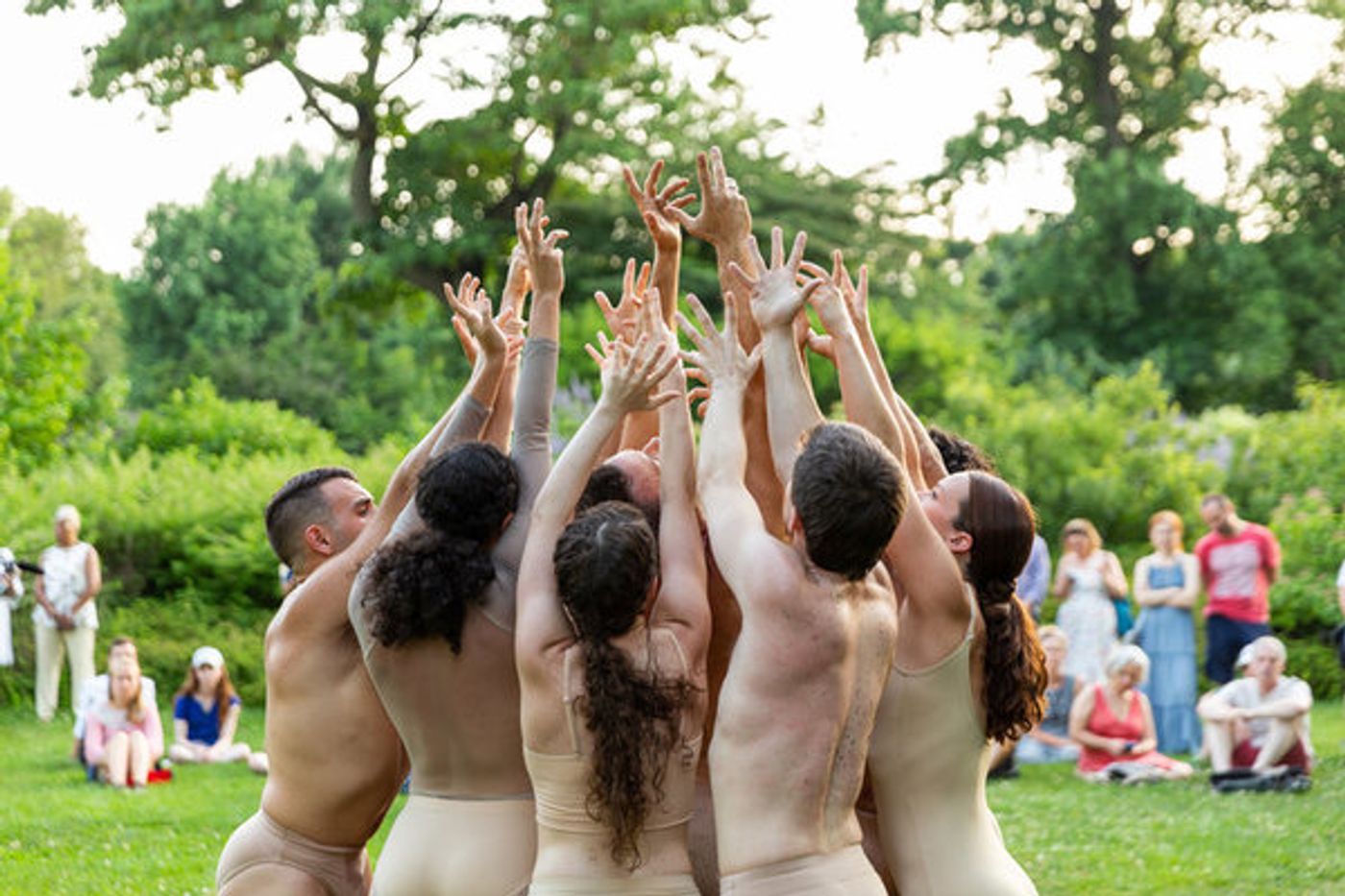 Review: ERYC TAYLOR DANCE'S Immersive EARTH Breaks New Ground at Brooklyn Botanic Gardens  Image