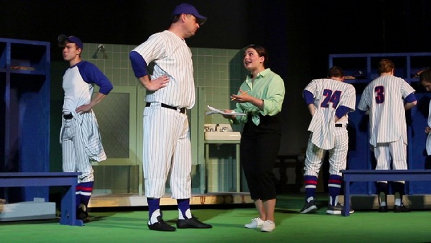 Photo Flash: Ellen Theatre Stages DAMN YANKEES Photo Flash: Ellen Theatre Stages DAMN YANKEES Image