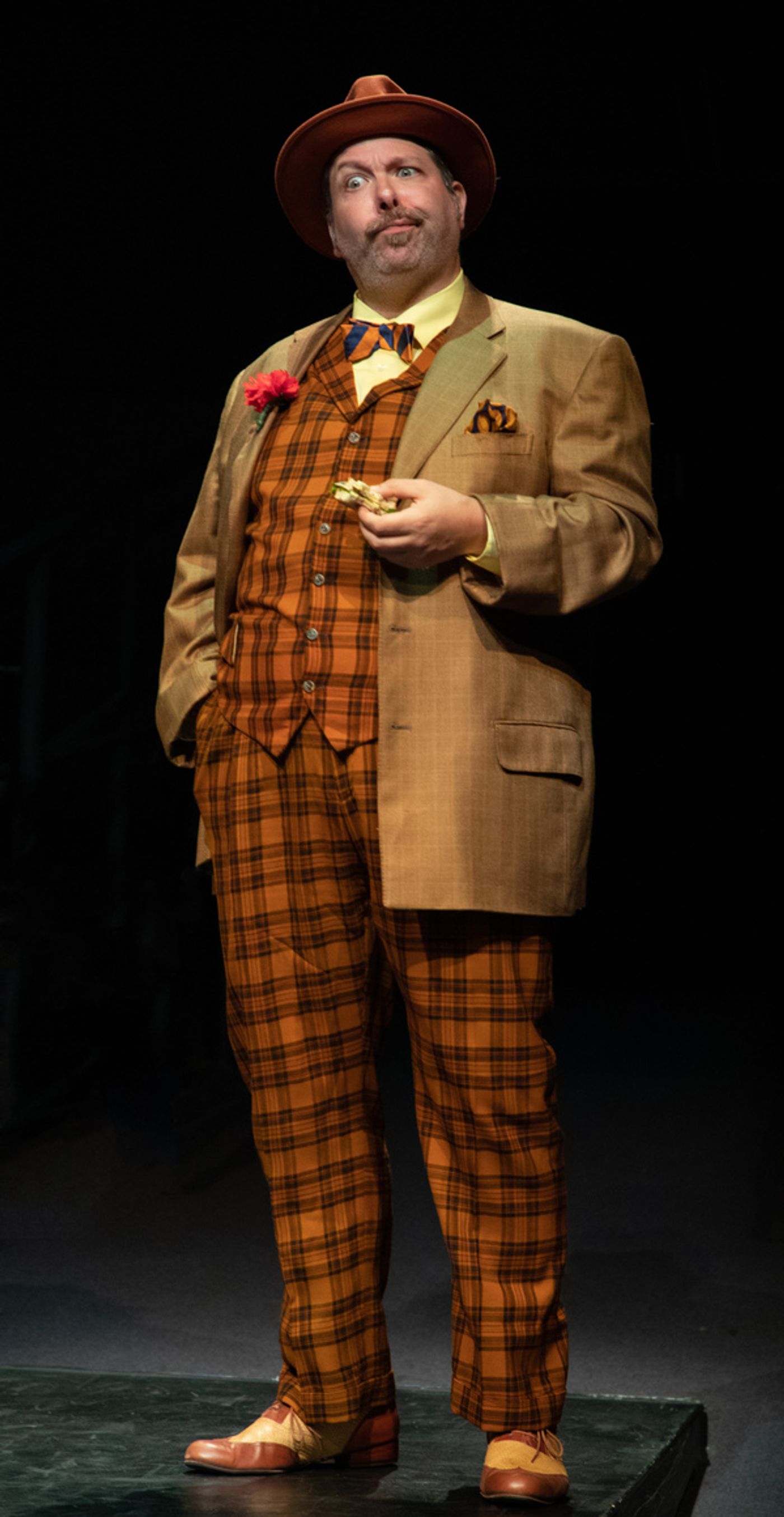 Photo Flash: Lesli Margherita, Ali Ewoldt, Lenny Wolpe And More Star In GUYS AND DOLLS At Broadway At Music Circus  Image