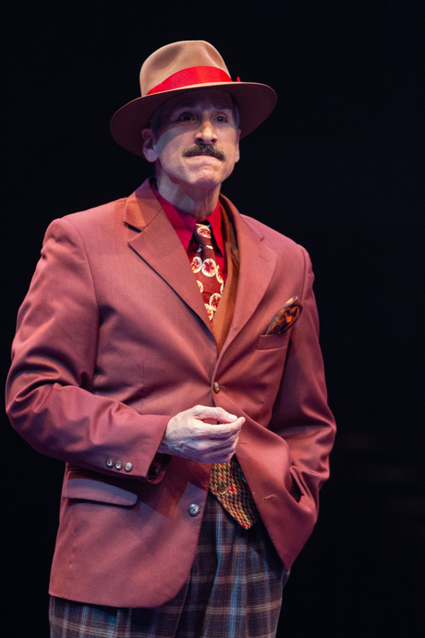 Photo Flash: Lesli Margherita, Ali Ewoldt, Lenny Wolpe And More Star In GUYS AND DOLLS At Broadway At Music Circus  Image