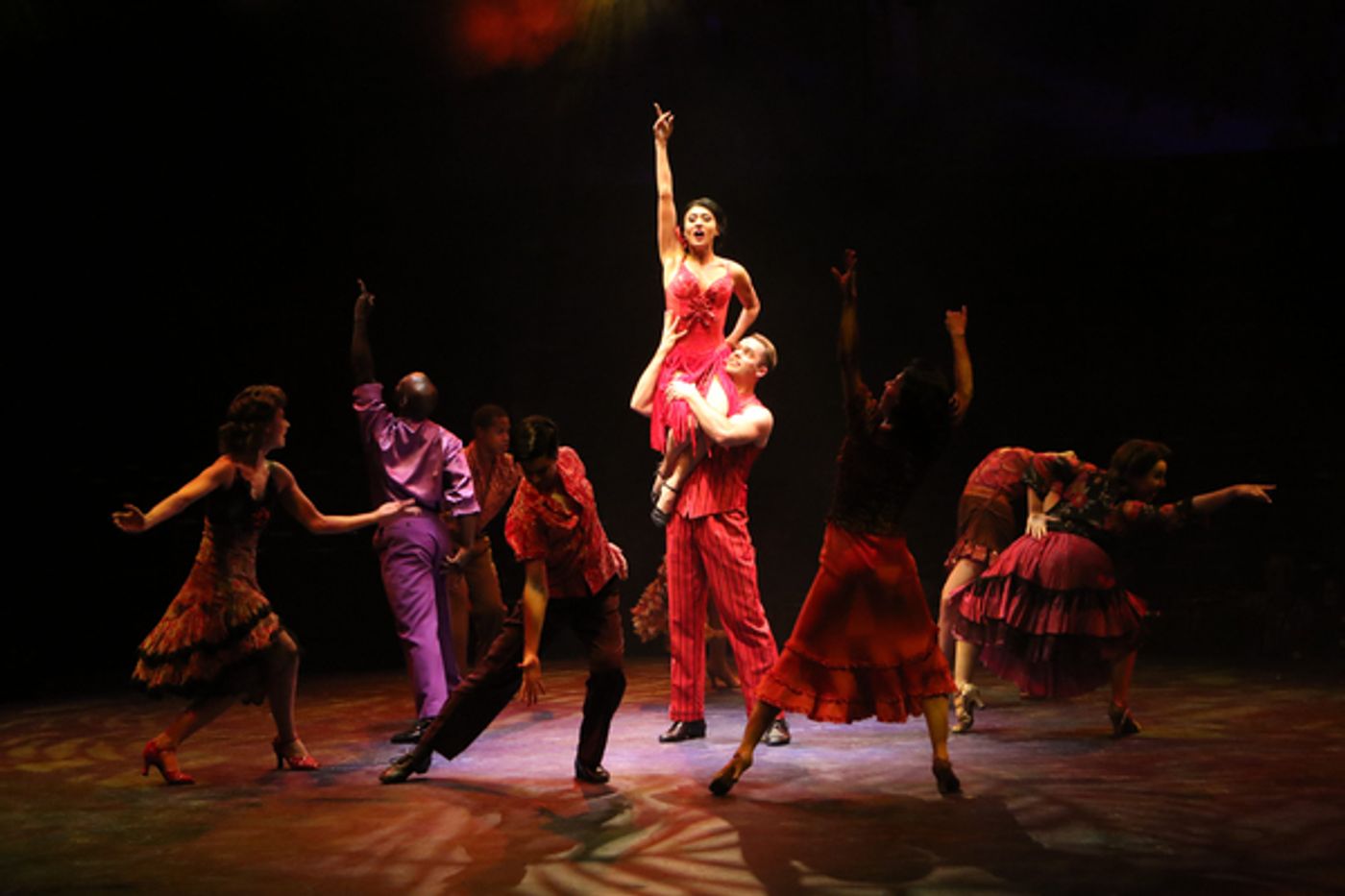 Photo Flash: Lesli Margherita, Ali Ewoldt, Lenny Wolpe And More Star In GUYS AND DOLLS At Broadway At Music Circus  Image
