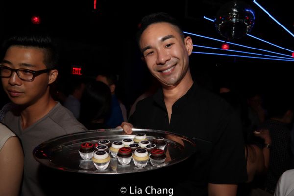 Roger Yeh and his custom made YehCakes Photo