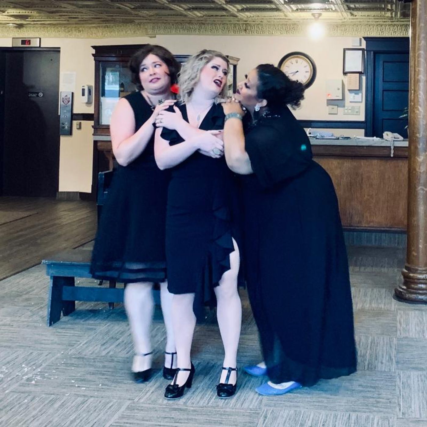 JERRY'S GIRLS Sing Herman's Tunes at the Barth Hotel  Image