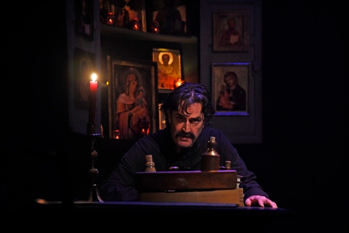 Photo Flash: First Look at UNCLE VANYA at Theatre Royal Bath  Image