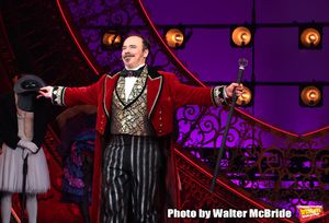 Danny Burstein @ BroadwayWorld Danny Burstein Photo
