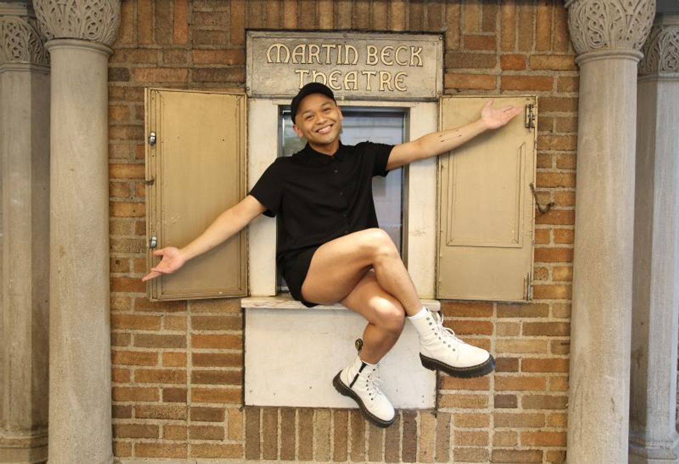 Debut of the Month: Yes, He Can Can Can! MOULIN ROUGE!'s Jeigh Madjus  Image