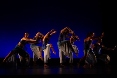 Amy Marshall Dance Company in "One Breath" performing at the Dancers For Good Benefit Photo
