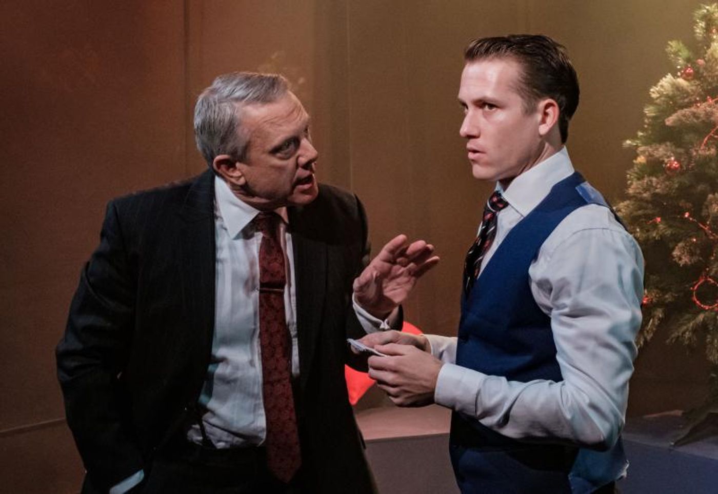 Review: The Musical Adaptation Frank Abagnale Jr's Life Comes To Hayes Theatre With the Wonderfully Vibrant CATCH ME IF YOU CAN.  Image