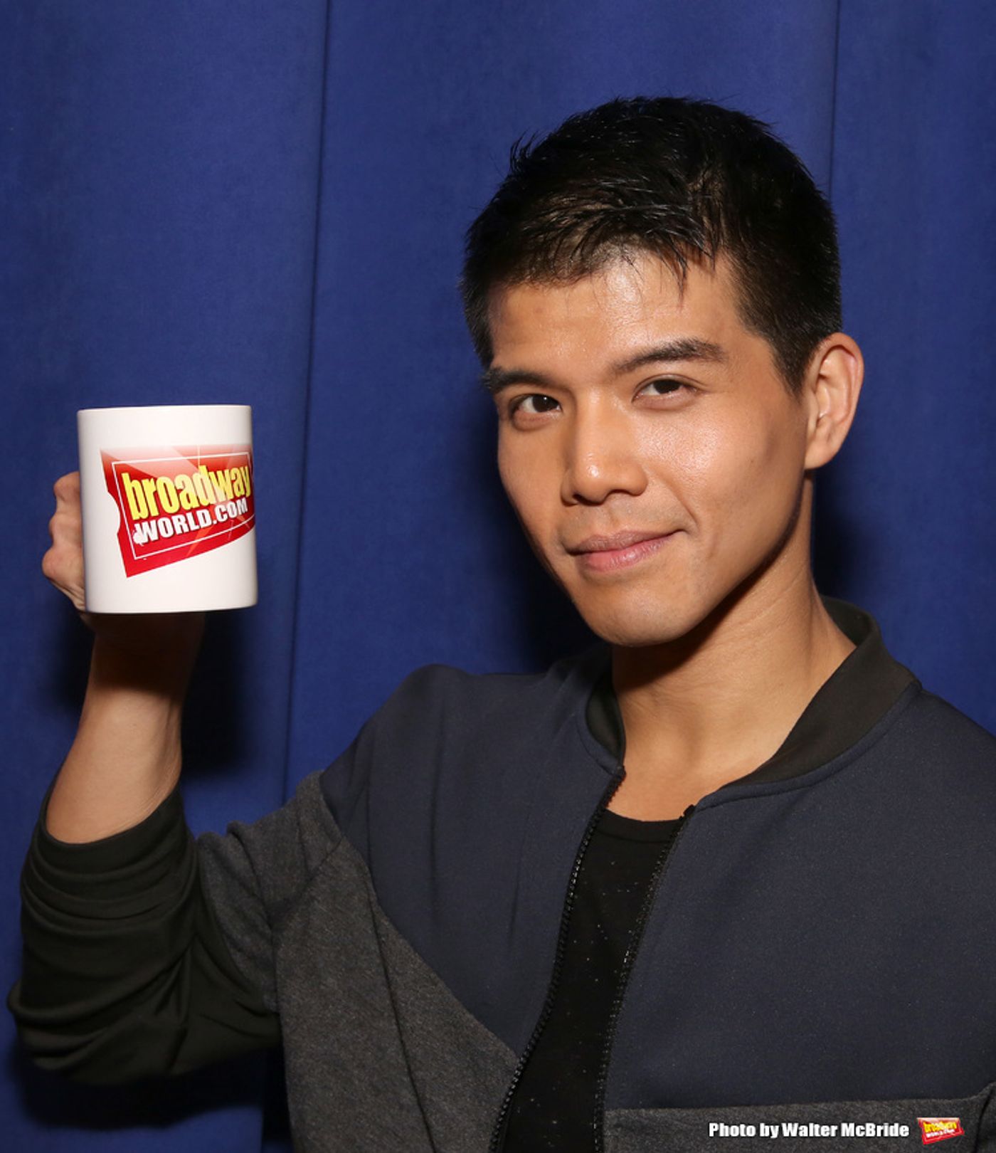 Wake Up With BWW 7/29: Read the Reviews For INTO THE WOODS at the Hollywood Bowl, and More! Wake Up With BWW 7/29: Read the Reviews For INTO THE WOODS at the Hollywood Bowl, and More! Image