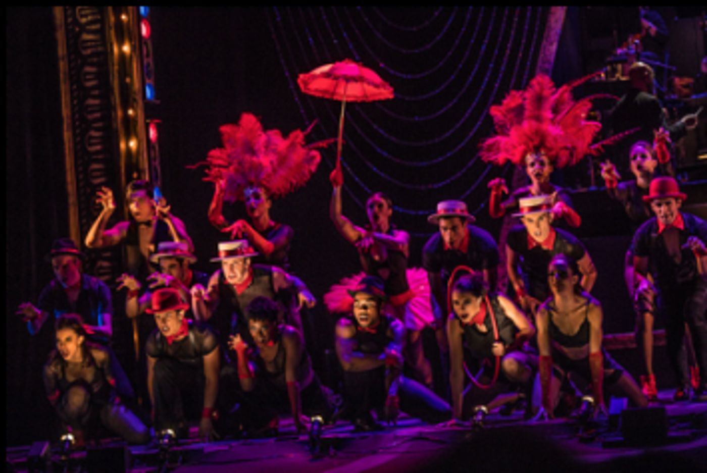 Review: CHICAGO at Music Theatre Wichita, A Dazzling Production  Image