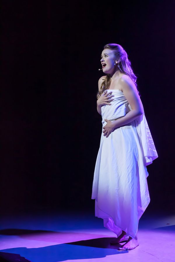 Photo Flash: Anne Murray Musical Debuts To Sold-Out Crowd In Star's Home Province  Image