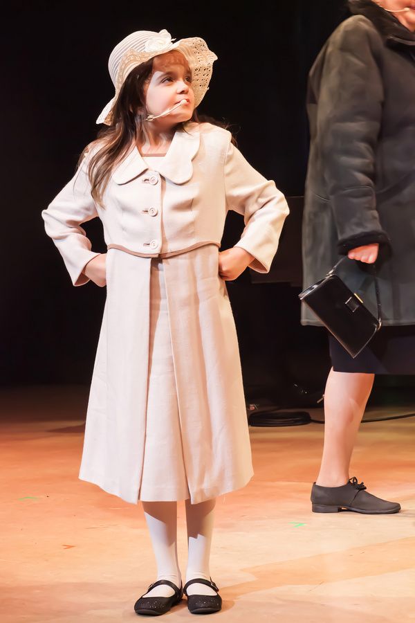 Photo Flash: Anne Murray Musical Debuts To Sold-Out Crowd In Star's Home Province  Image