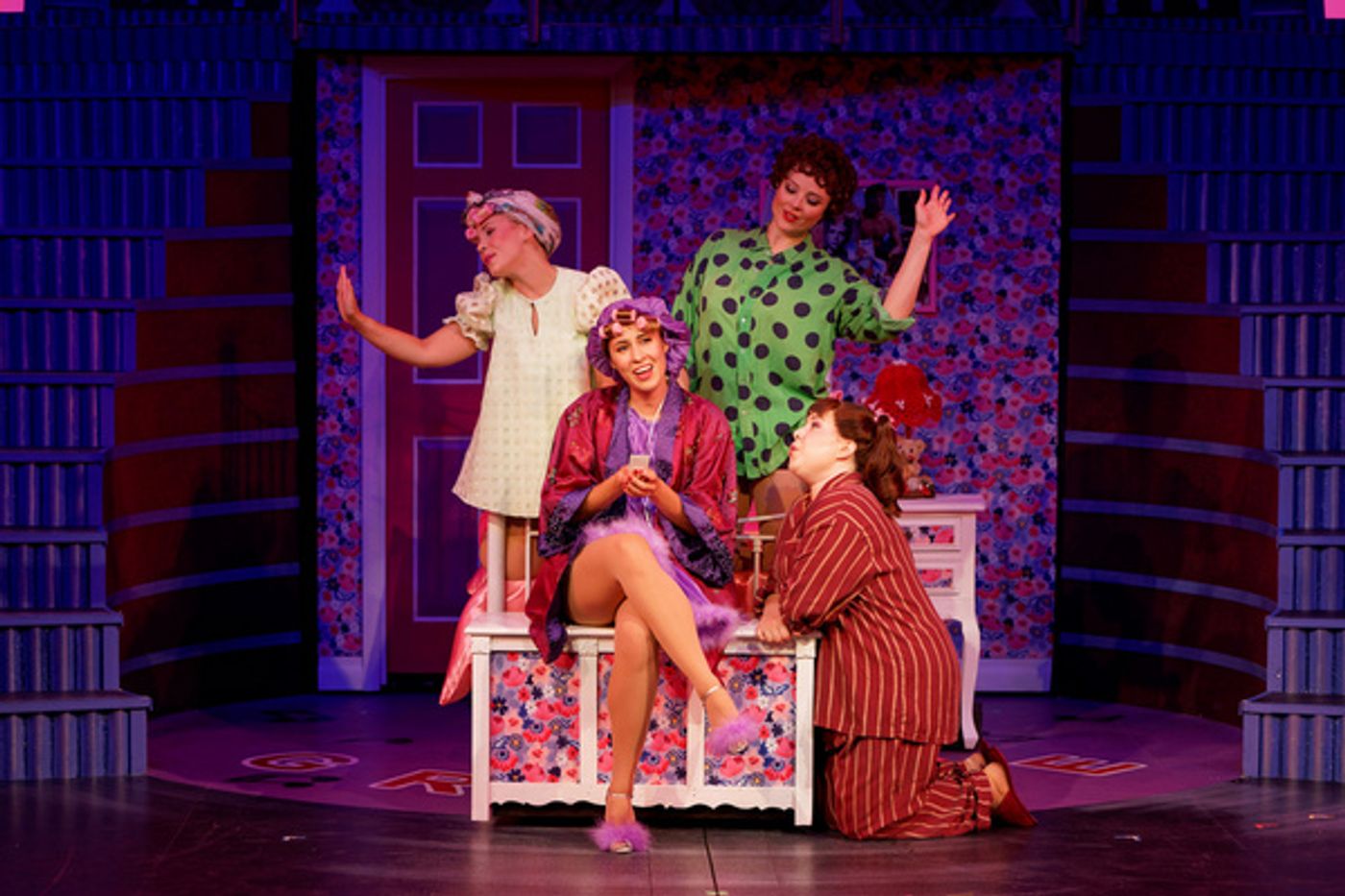 Photo Flash: GREASE Is The Word At STAGES St. Louis!  Image