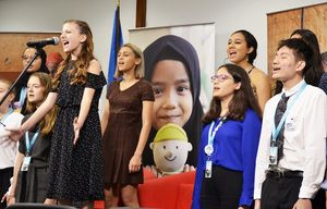 Sing for Hope Youth Artist Kaylin Hedges (credits include ?Annie? at the Hollywood Bowl) sings ?Dream Big, Speak Loud? with student choristers from Nord Anglia schools @ BroadwayWorld Sing for Hope Youth Artist Kaylin Hedges (credits include ?Annie? at the Hollywood Bo Photo