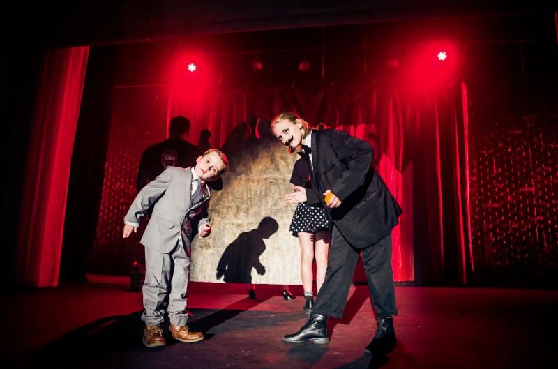 Review: Theater Bug's SHOWMANCE is The Timeless Musical for Theater People of All Ages Image