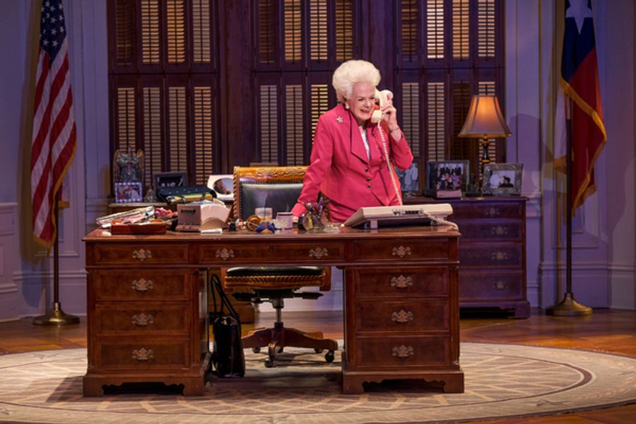Photo Flash: Libby Villari Stars in Holland Taylor's ANN Image