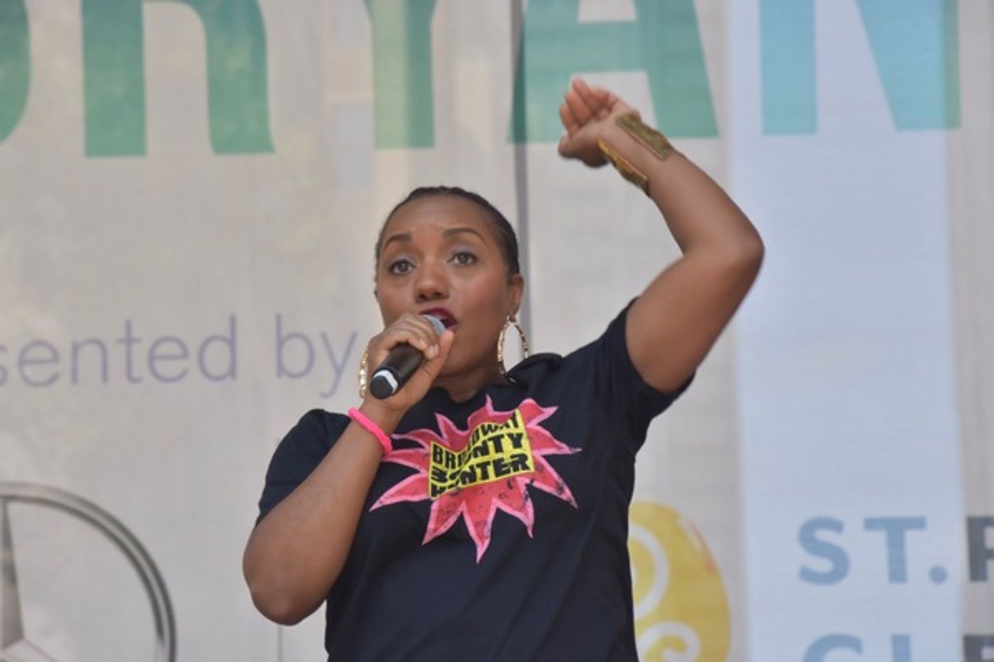 Photo Flash: THE PROM, THE CHER SHOW, BROADWAY BOUNTY HUNTER, And More Perform At Broadway in Bryant Park  Image