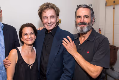 Steven Skybell and Jennifer Babiak with Barry Manilow Photo