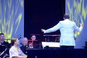 Sarah McLachlan and Steven Reineke @ BroadwayWorld Sarah McLachlan and Steven Reineke Photo