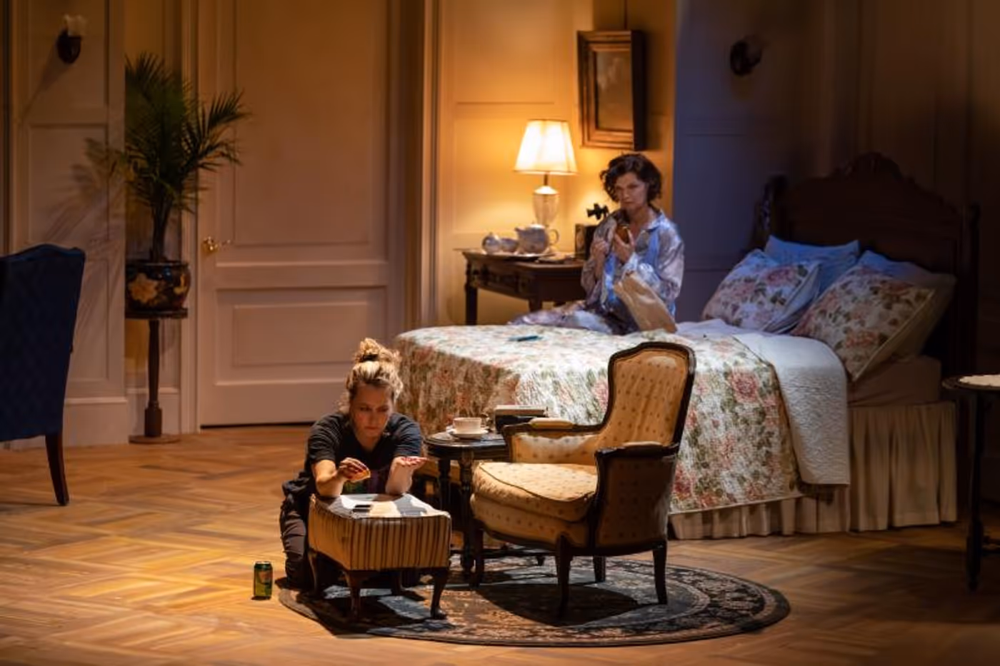 Review: MRS. CHRISTIE at Dorset Theatre Festival Brilliantly Tackles Old Things in New Ways Review: MRS. CHRISTIE at Dorset Theatre Festival Brilliantly Tackles Old Things in New Ways Image