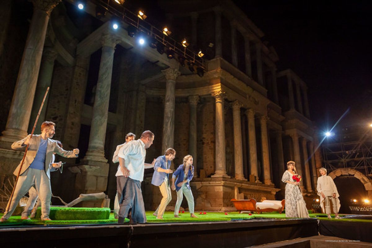 31/07/2019 .-65 Festival de Teatro ClÃ¡sico de MÃ©rida .- Metamorfosis de Mary Zimmerman. REPARTO
Concha Velasco, Pepe Viyuela
Edu Soto, AdriÃ¡n Lastra, Pilar Castro, BelÃ©n Cuesta, Secun de la Rosa, MarÃ­a HervÃ¡s, Ãngela Cremonte, y Pepe Ocio. EFE/ Jero Morales at 