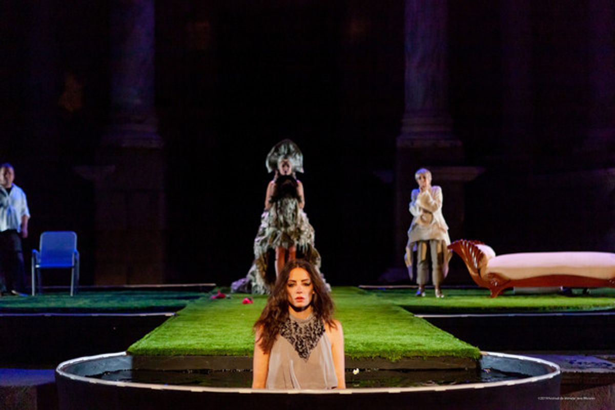 31/07/2019 .-65 Festival de Teatro ClÃ¡sico de MÃ©rida .- Metamorfosis de Mary Zimmerman. REPARTO
Concha Velasco, Pepe Viyuela
Edu Soto, AdriÃ¡n Lastra, Pilar Castro, BelÃ©n Cuesta, Secun de la Rosa, MarÃ­a HervÃ¡s, Ãngela Cremonte, y Pepe Ocio. EFE/ Jero Morales at 