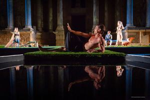 31/07/2019 .-65 Festival de Teatro Clásico de Mérida .- Metamorfosis de Mary Zimmerman. REPARTO
Concha Velasco, Pepe Viyuela
Edu Soto, Adrián Lastra, Pilar Castro, Belén Cuesta, Secun de la Rosa, MarÃa Hervás, Ãngela Cremonte, y Pepe Ocio. EFE/ Jero Morales @ BroadwayWorld 31/07/2019 .-65 Festival de Teatro Clásico de Mérida .- Metamorfosis de Mary Zi Photo