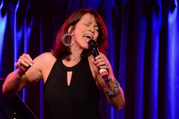 Donna Marie Asbury Photo