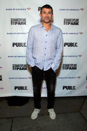 Jonathan Cake @ BroadwayWorld Jonathan Cake Photo