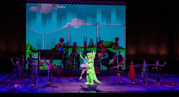 Photo Flash: The Muny's MATILDA Doesn't Let Little Stop Them — photo 3 of 57