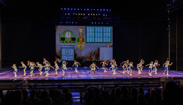 Photo Flash: The Muny's MATILDA Doesn't Let Little Stop Them — photo 43 of 57
