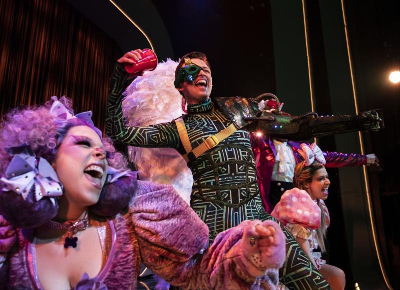 Broadway Says Goodbye- BE MORE CHILL, THE PROM, THE CHER SHOW & More Prepare for Final Bows  Image