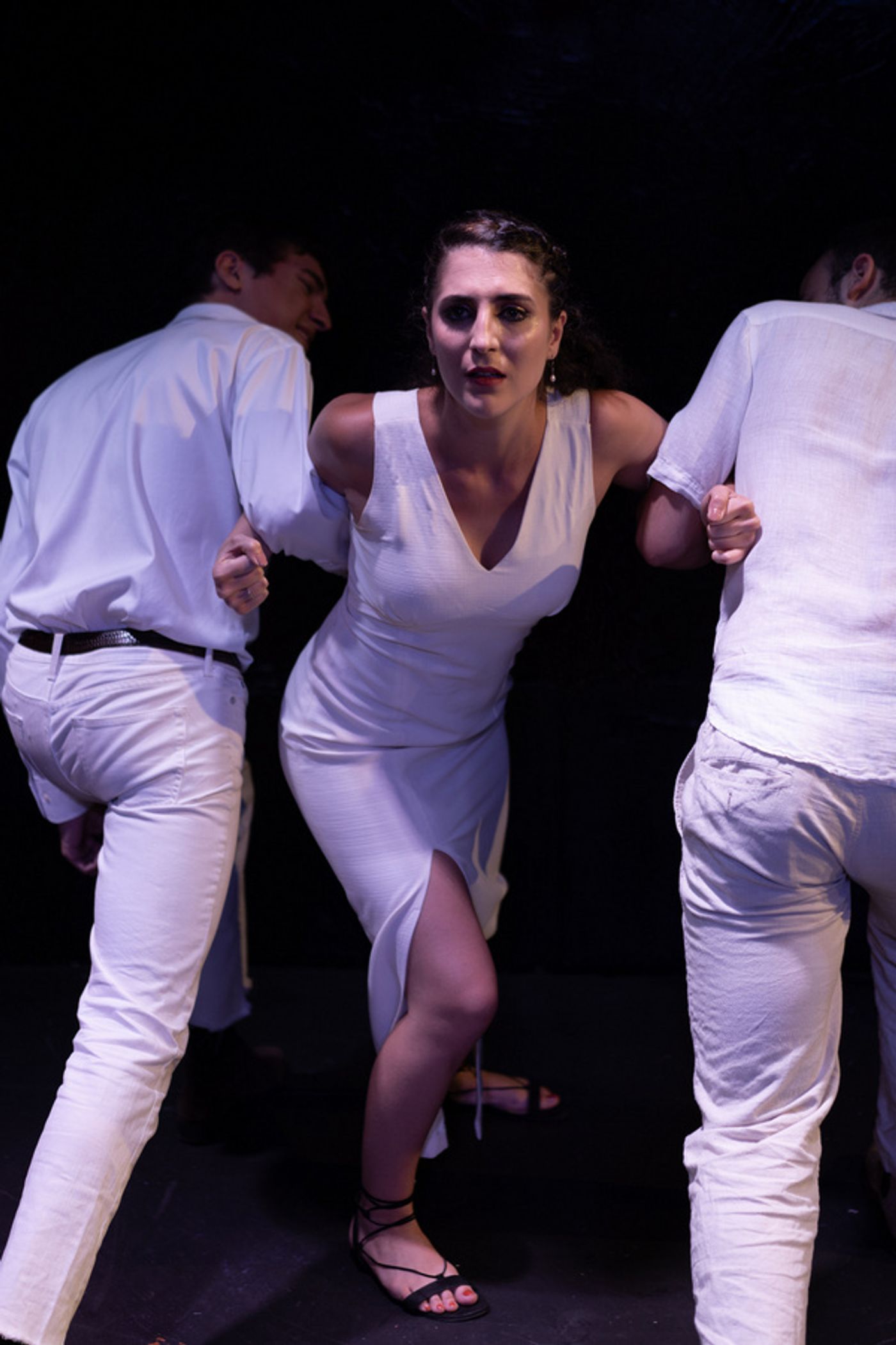 Photo Flash: First Look At SUENO DE UNA NOCHE DE VERANO At The Kraine Theater  Image
