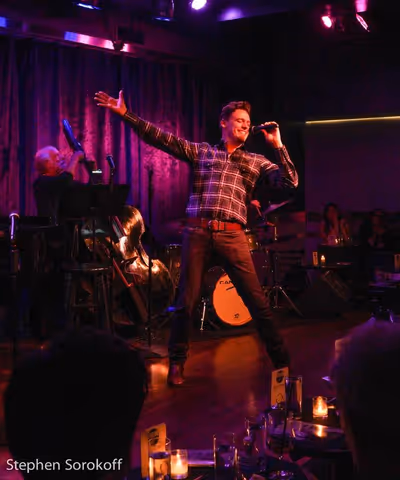 Erich Bergen Photo