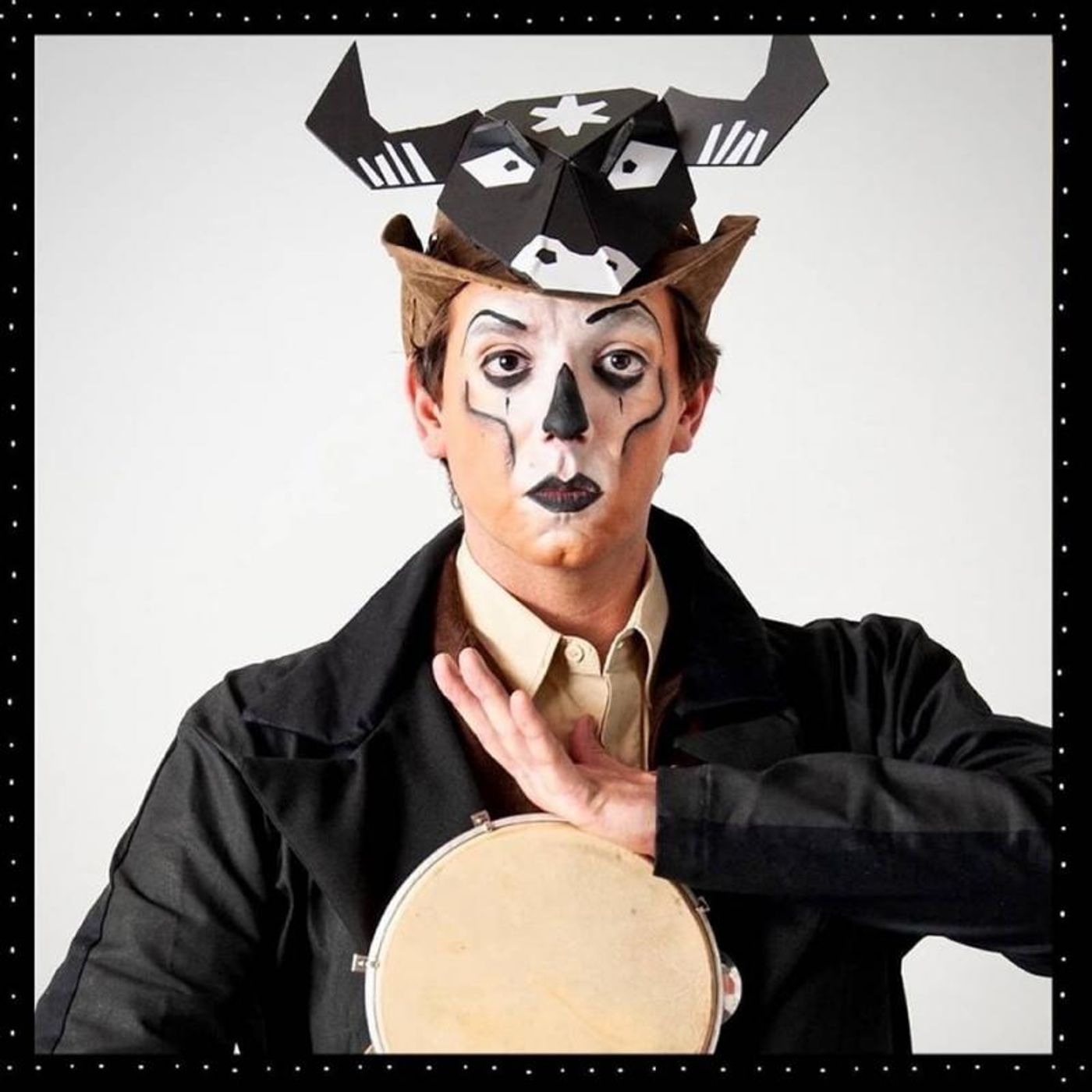 Review: Using Cordel Literature, Musical 'O MAGICO DI O' Tells the Classic Story of the The Wizard of Oz  Image