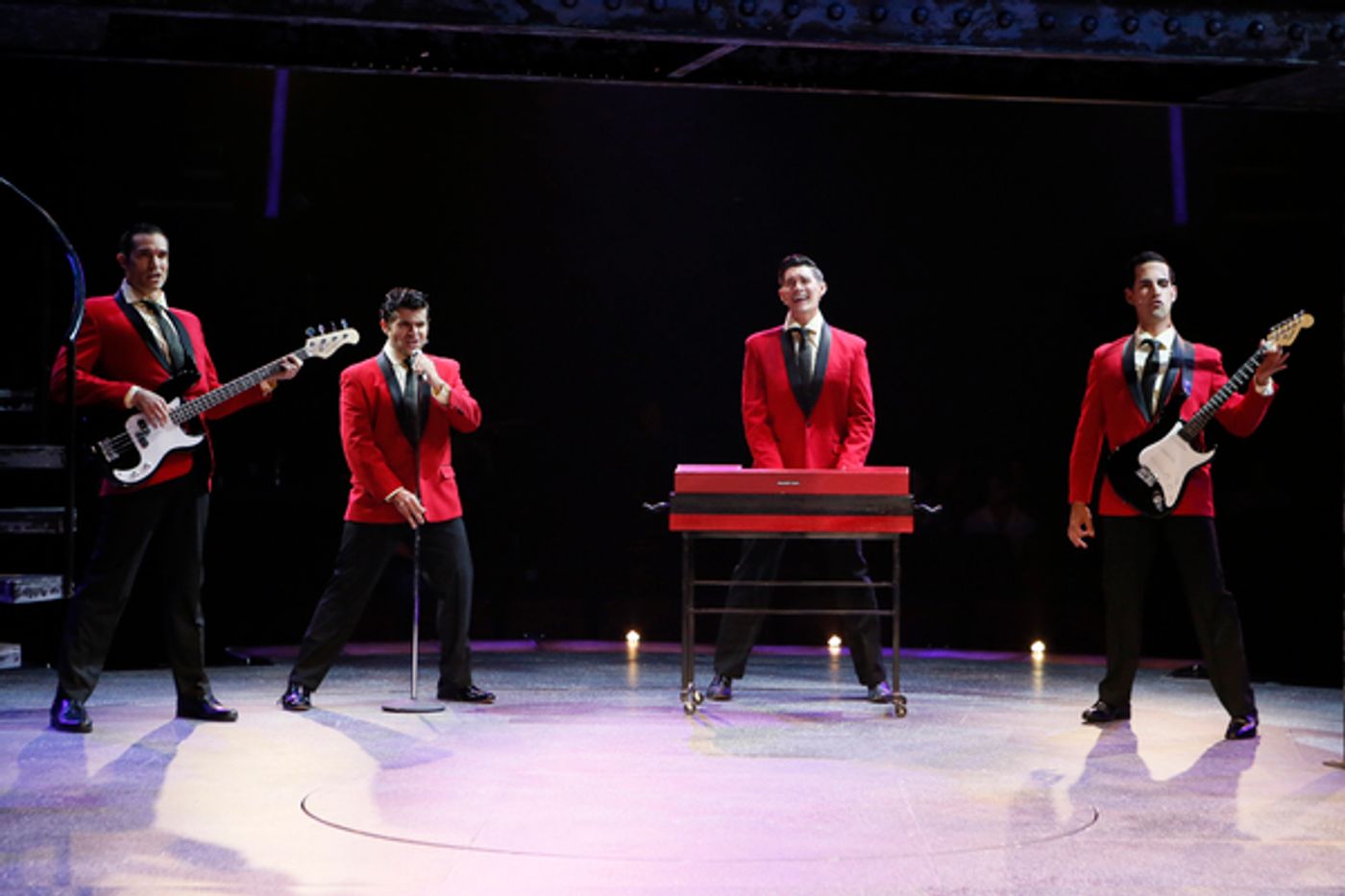 Photo Flash: First Look At JERSEY BOYS At North Shore Music Theatre  Image