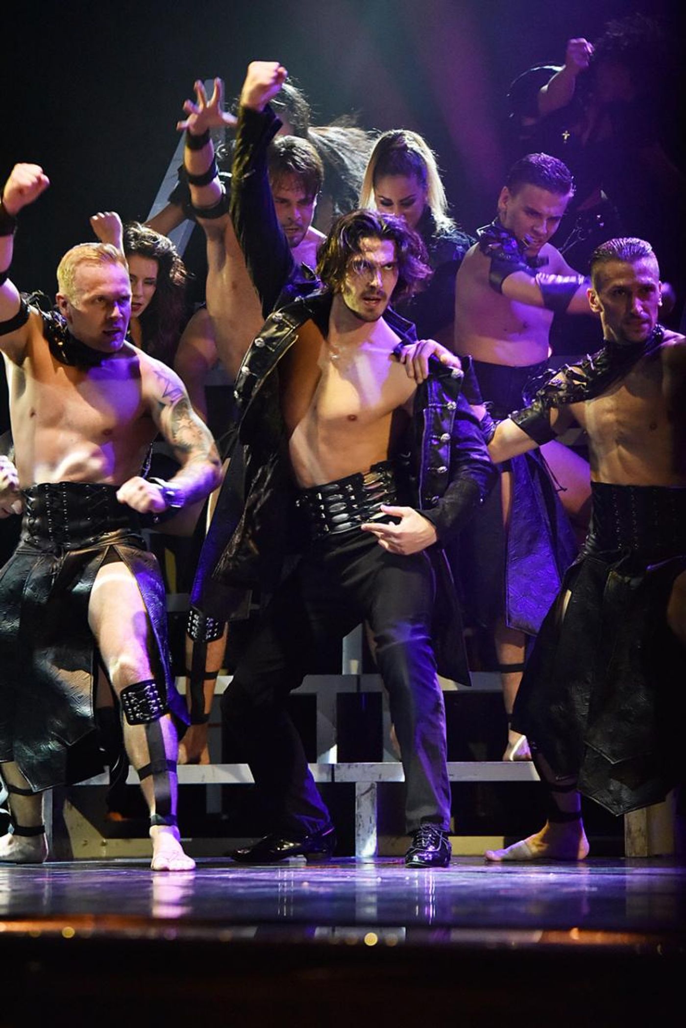 Review: BURN THE FLOOR at Baxter Theatre Centre Shows Off Outstanding International Talent  Image