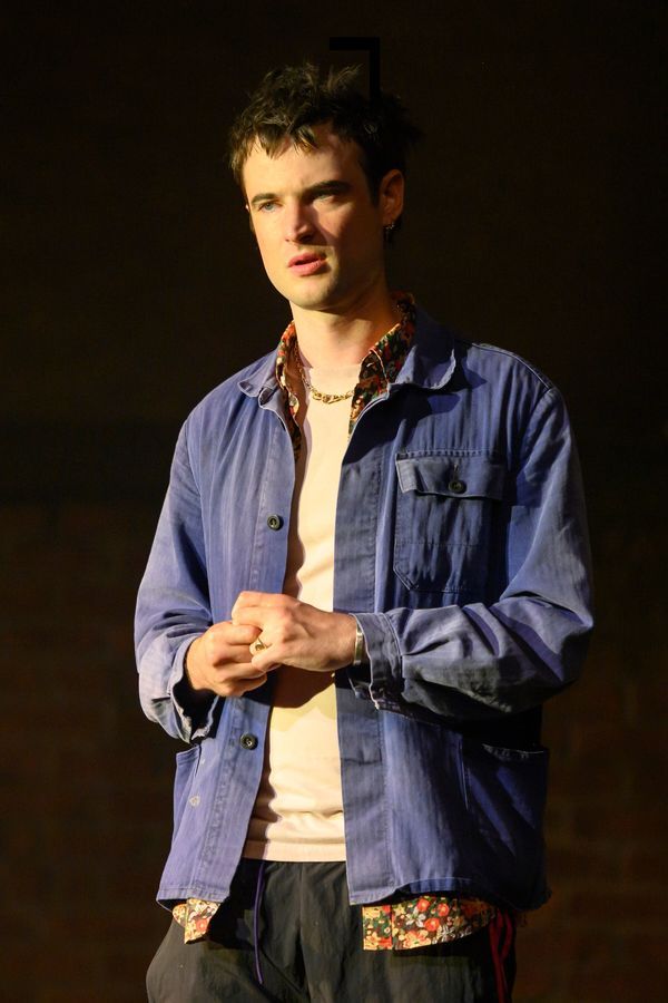 Tom Sturridge Photo