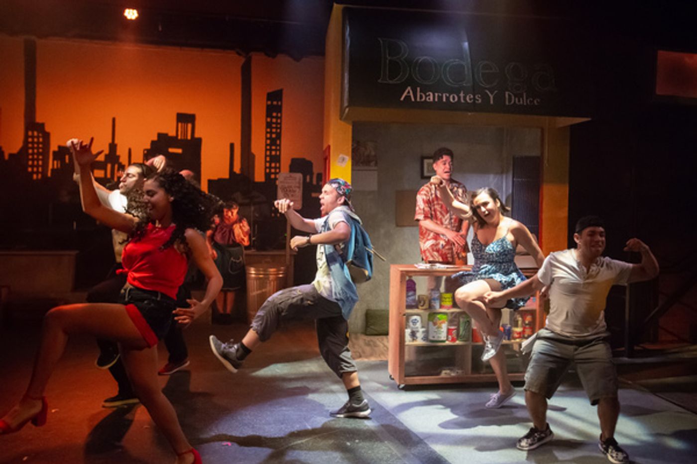 Photo Flash: IN THE HEIGHTS Turns Up The Heat At Crown Center  Image
