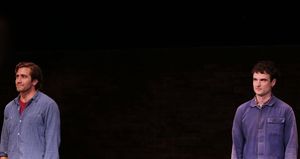 Jake Gyllenhaal snd Tom Sturridge Photo