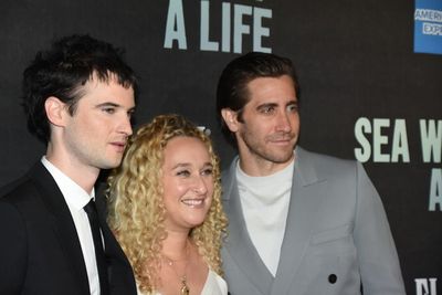 Tom Sturridge, Riva Marker and Jake Gyllenhaal Photo