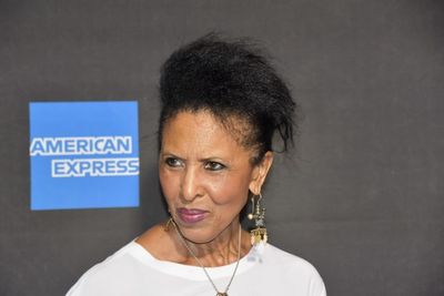 Nona Hendrix Photo