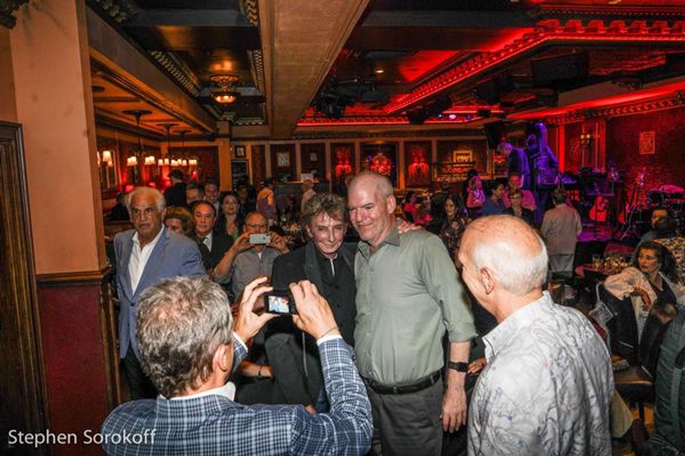 Review: Barry Manilow, Michael Feinstein, Marilyn Maye Attend Lorna Luft's Opening at Feinstein's/54 Below  Image