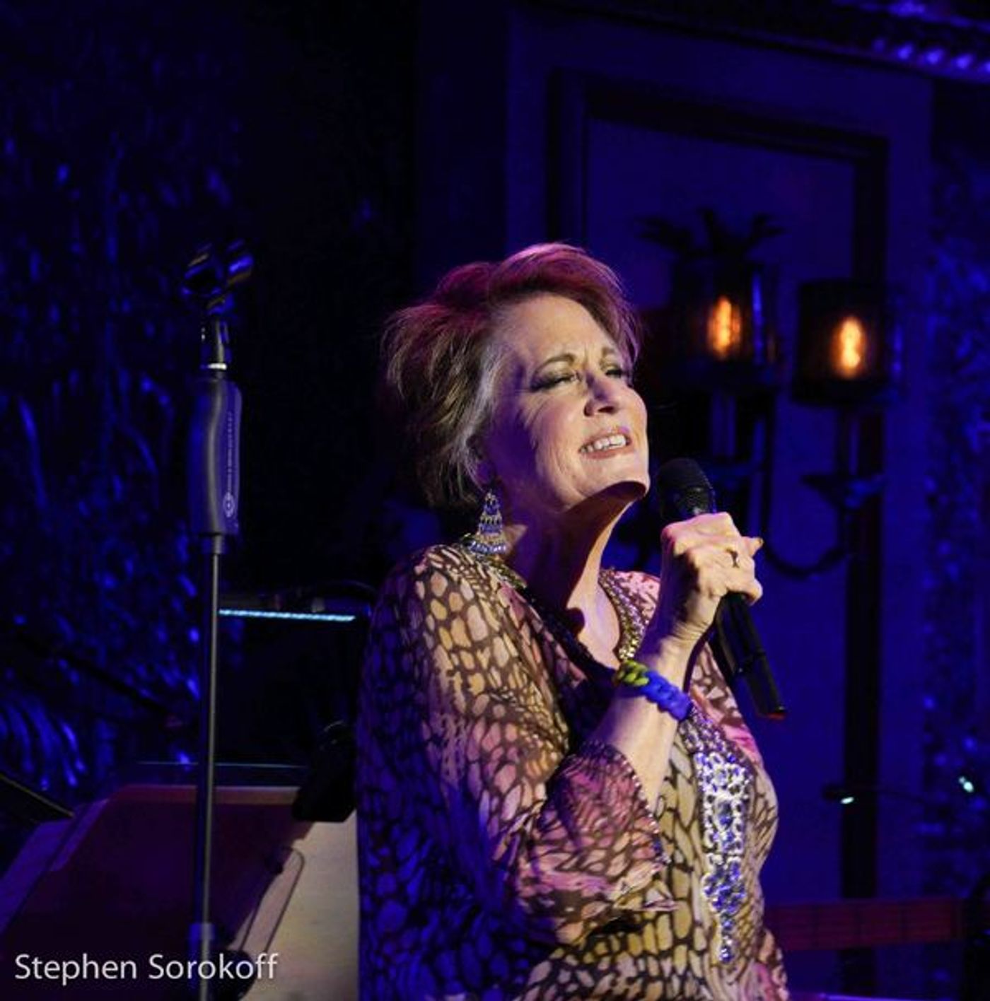 Review: Barry Manilow, Michael Feinstein, Marilyn Maye Attend Lorna Luft's Opening at Feinstein's/54 Below  Image